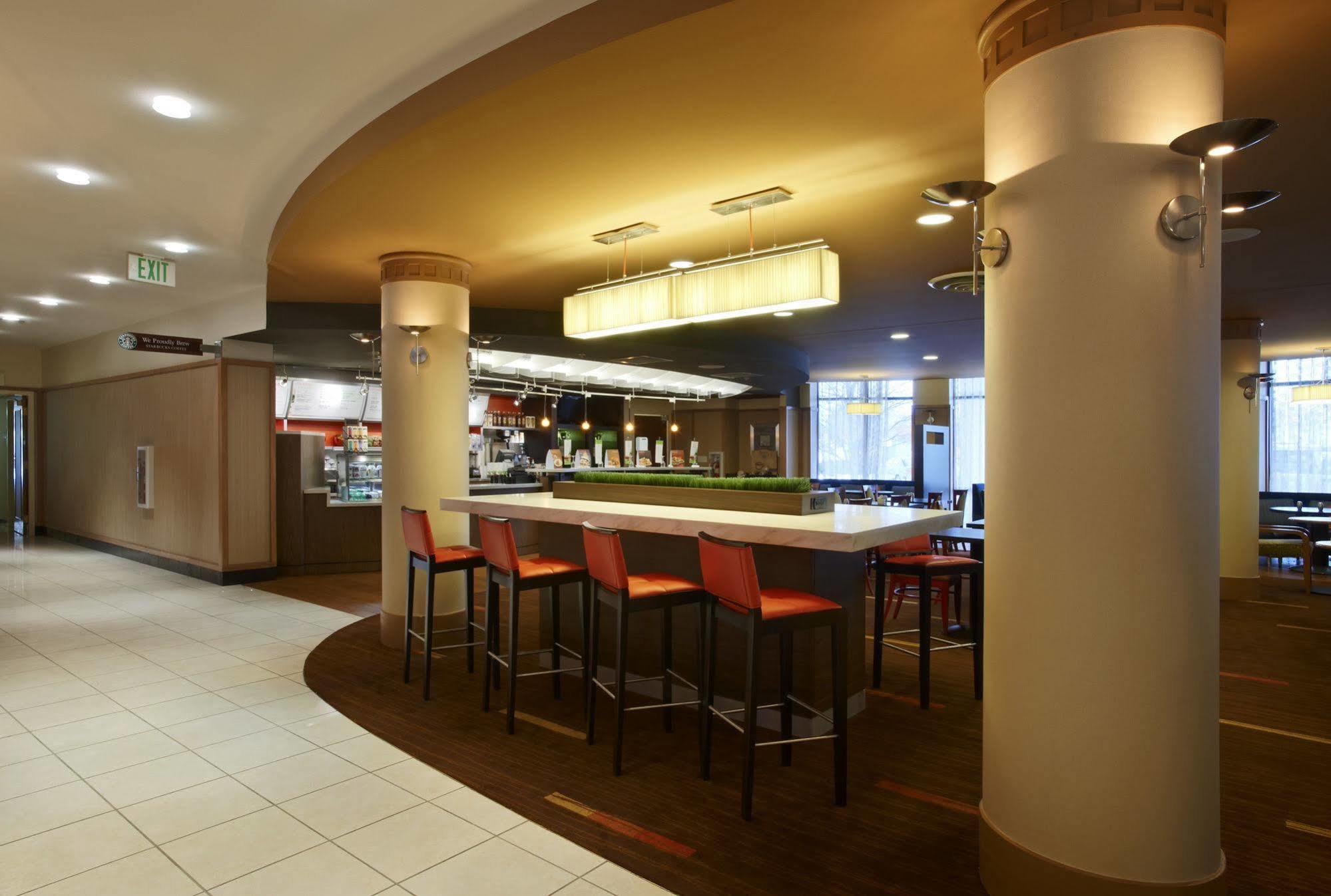 Courtyard By Marriott Middletown Goshen Hotel Ngoại thất bức ảnh